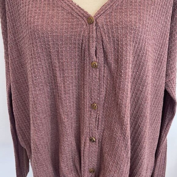 Wishlist Long Sleeve Mauve Colored‎ Waffle Knotted Top - Picture 2 of 6